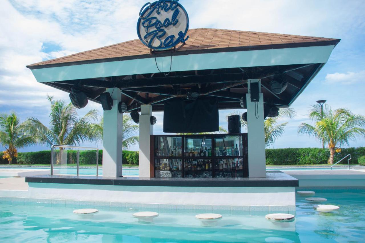 Oceanfront At Arterra, Fast Wifi, Nflix, Kitchen - H Or L Villa Lapu-Lapu City Eksteriør bilde
