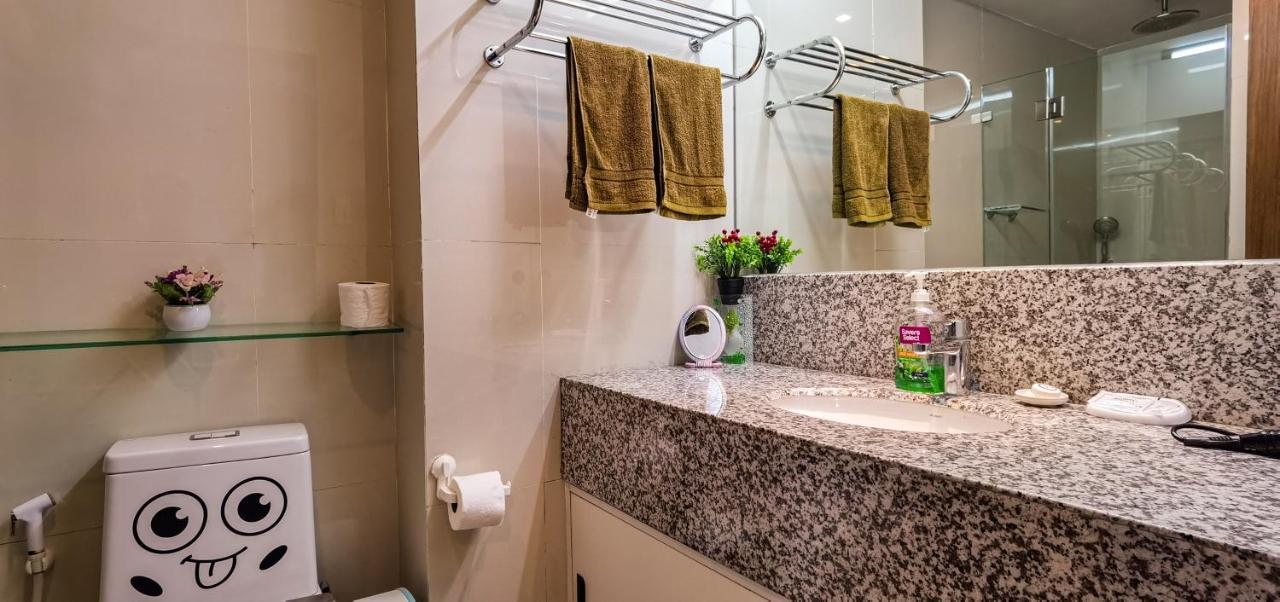 Oceanfront At Arterra, Fast Wifi, Nflix, Kitchen - H Or L Villa Lapu-Lapu City Eksteriør bilde